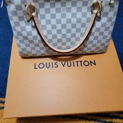 Louis Vuitton  Brand New Complete Inclusion