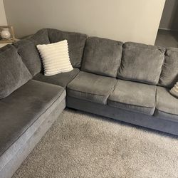 Sectional Sofa 