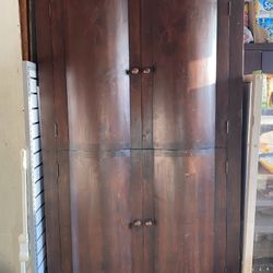 Armoire