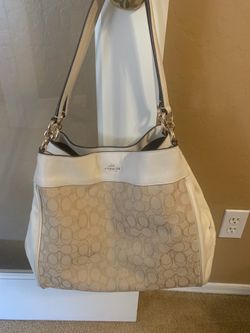 Coach bag cream