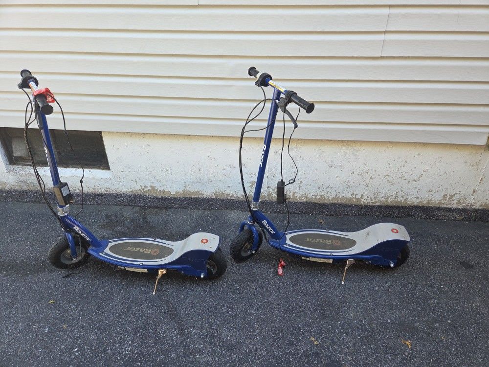 E325 Scooters