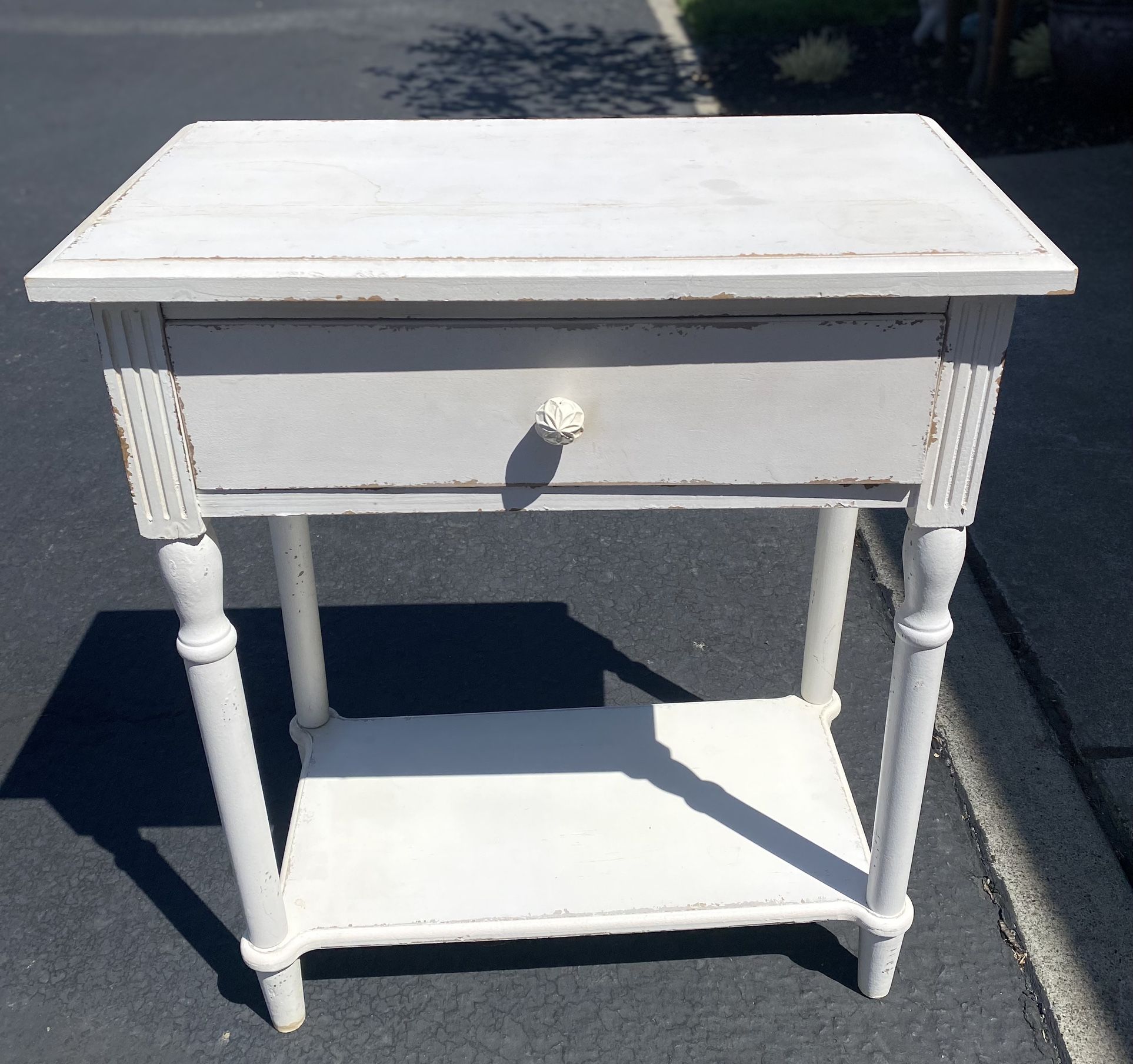 Set Of 2 Farmhouse Style End Table/night Stands