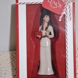 Lenox Disney Showcase Merry Mulan New With Box 