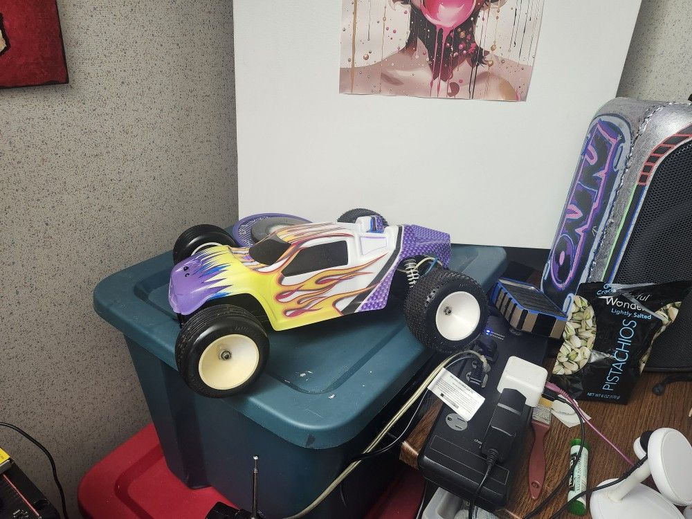 Rc Truck That's About All I Know About It Make Me An Offer