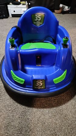 Kids electric riding car