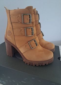 Timberland Heeled Buckle Ankle Boots