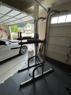 Golds gym Pull up/Dip rack