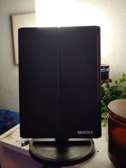 Weivel folding, lighted makeup mirror