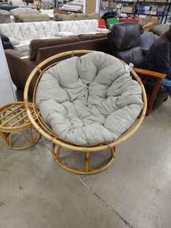 Papasan chair
