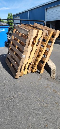Free Pallets