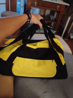 Brand New Black & Yellow Duffel Bag Gym Travel