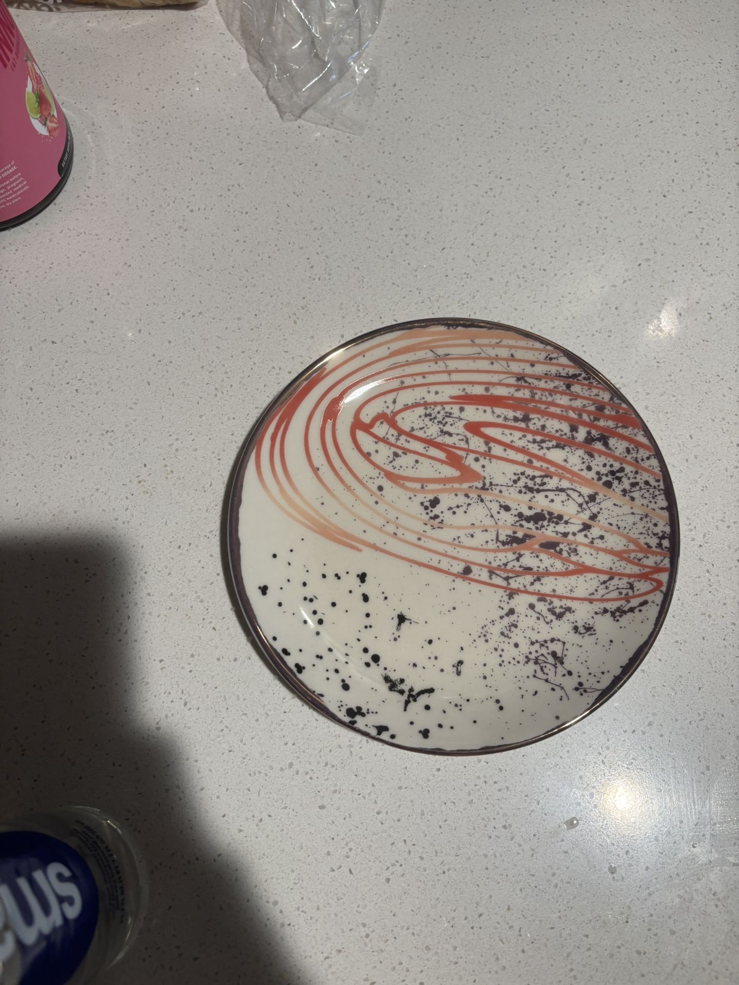 32 Piece Dinnerware 