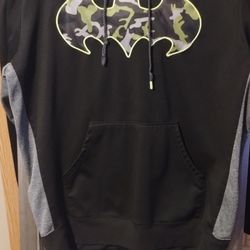 Women's Batman pullover hoodie