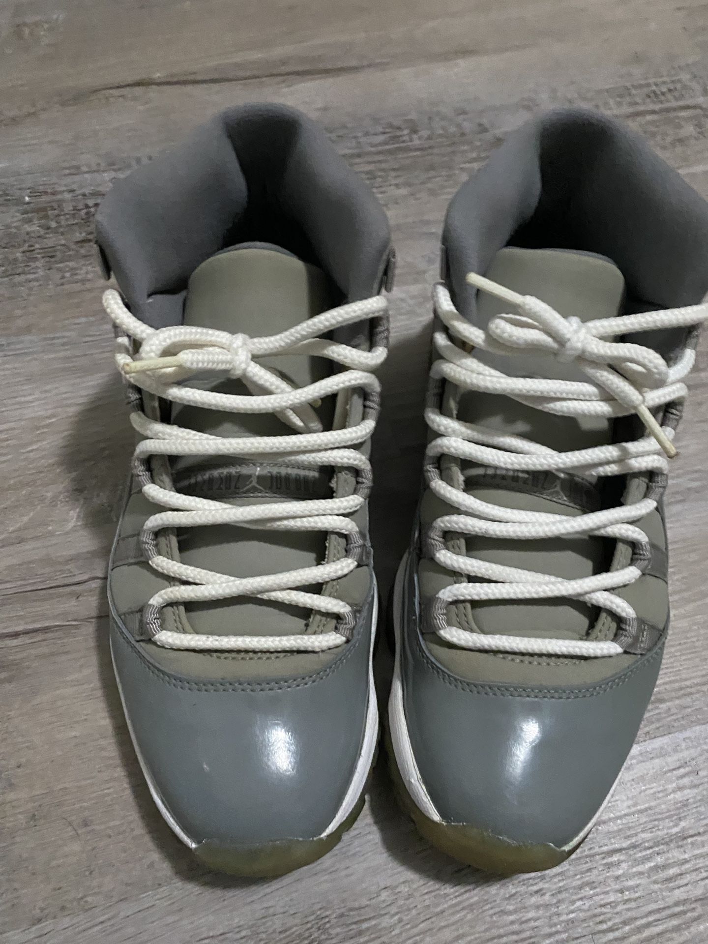 Jordan 11 Cool Grey Size 7.5 
