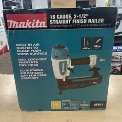 NAILER, TOOLS-POWER MAKITA 16 GAUGE, 2-1/2” STRAIGHT FINISH NAILER