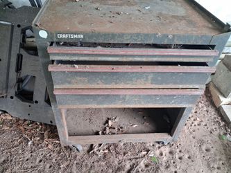 very old craftsman toolbox