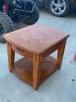 End table