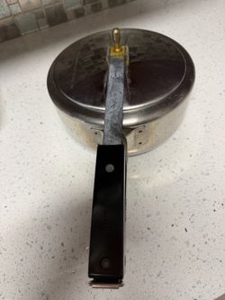 Hawkins pressure cooker , whistle missing