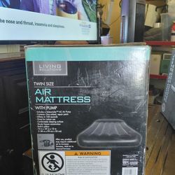 New Twin Air Mattress With Pump.