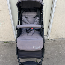 GLUCK STROLLER