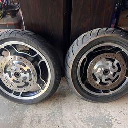 Tires Rims And Tires For Motorcycle Harley Davidson Dunlop Tires Rims For 2012 Touring Motorcycle Non ABS Front And Back MAKE AN OFFER!