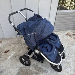 Bumbleride Indie Twin double stroller 