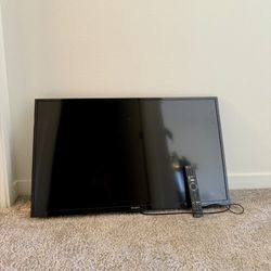 38” Smart TV