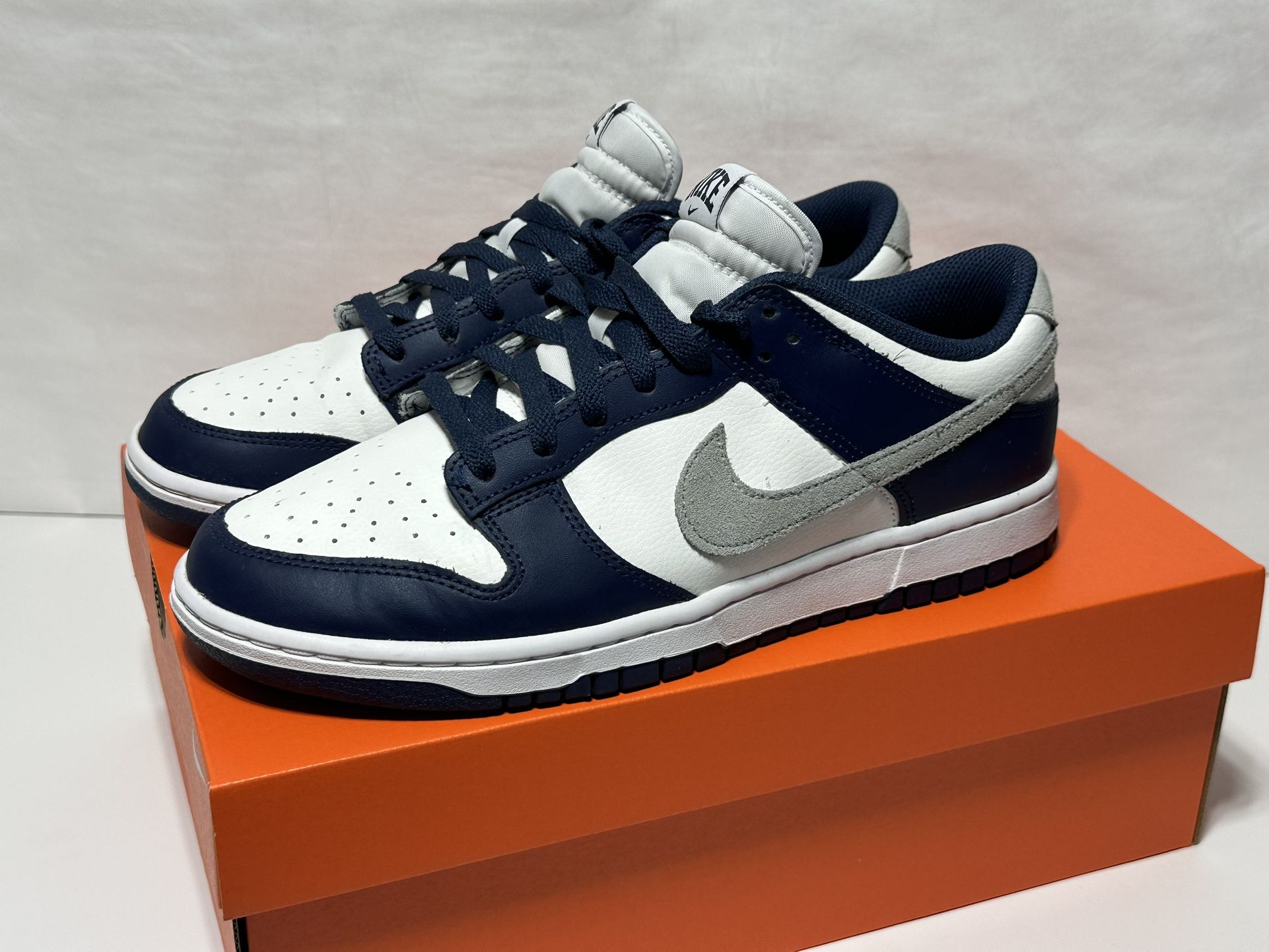 Nike Dunk Low Midnight Navy Smoke Grey Size 9.5 