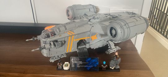 LEGO UCS RAZOR CREST