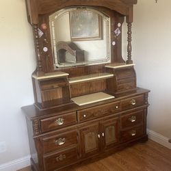 Bedroom Dresser 