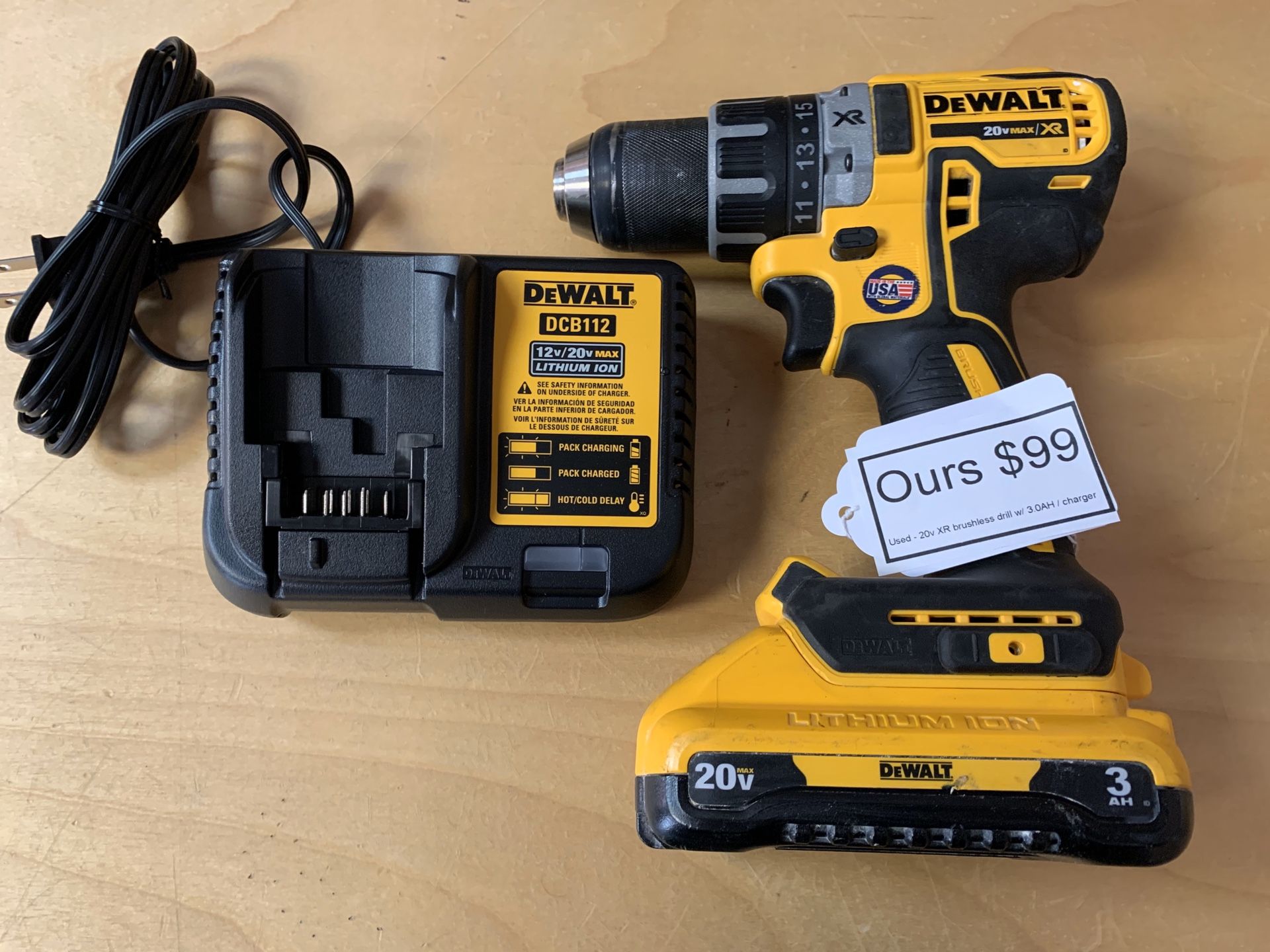 Dewalt 20v XR brushless drill + 3.0AH bat & charger