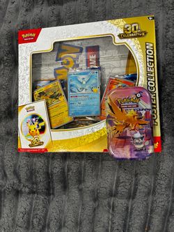 Pokémon TCG 30th Celebration Poster Collection Box