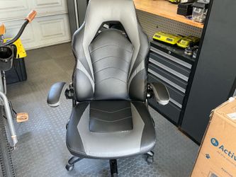 Gaming chair