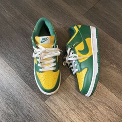 Brazil dunks size 8 Men 🇧🇷