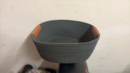 Storage bin