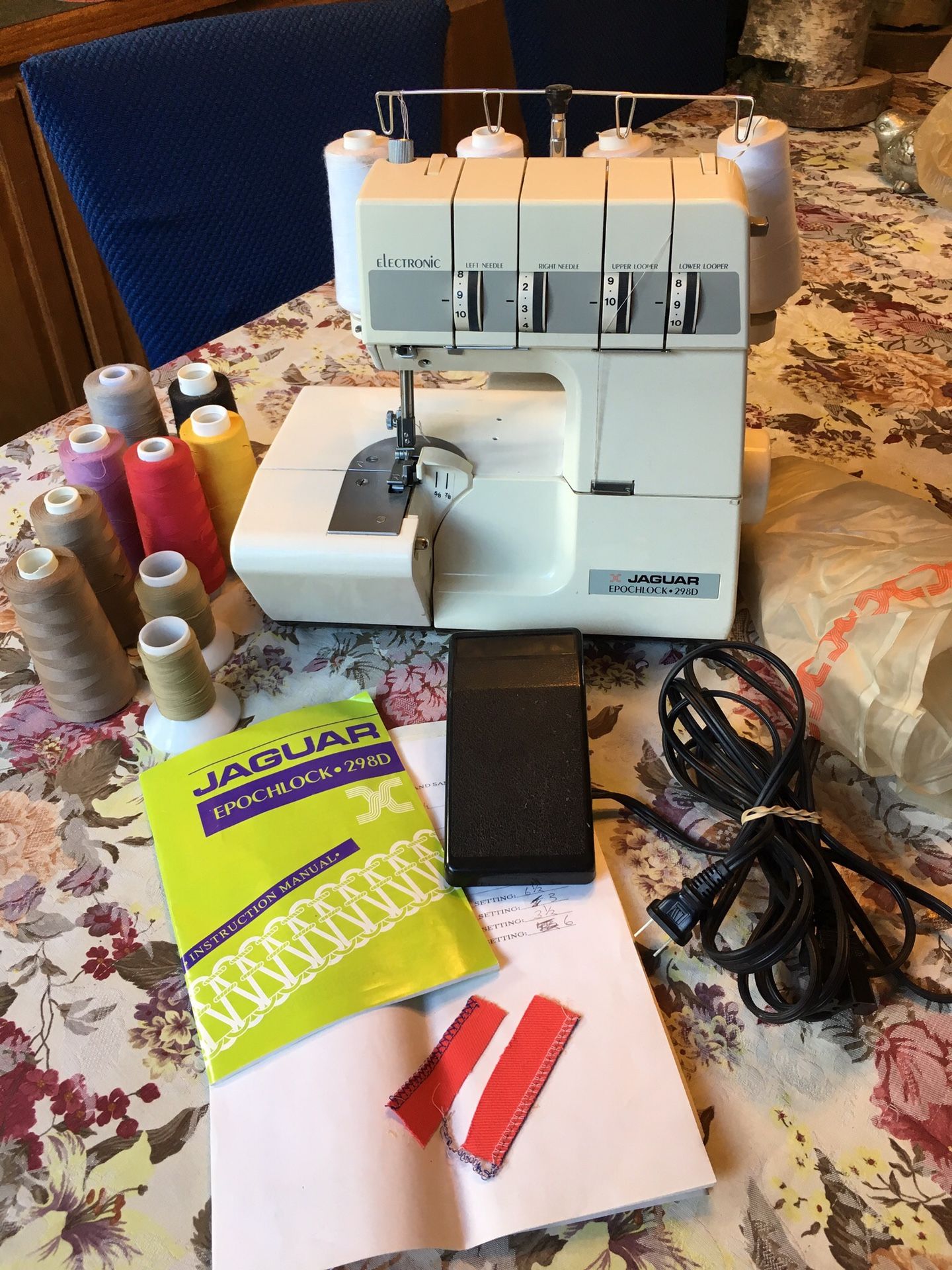 Jaguar Epochlock 298D serger