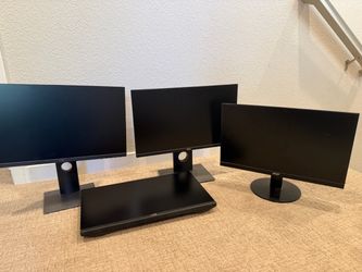 Computer Monitors Dell and Acer