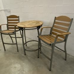 TEAK AND ALUMINUM PATIO FURNITURE 