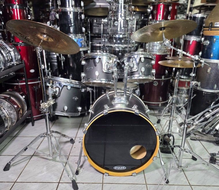 Pdp Complete Drum Set Flat Black !! $420 Or Best Offer !!