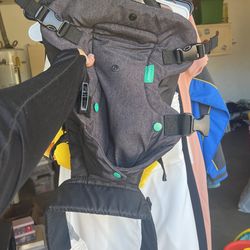 Infantino 4 in 1 baby carrier