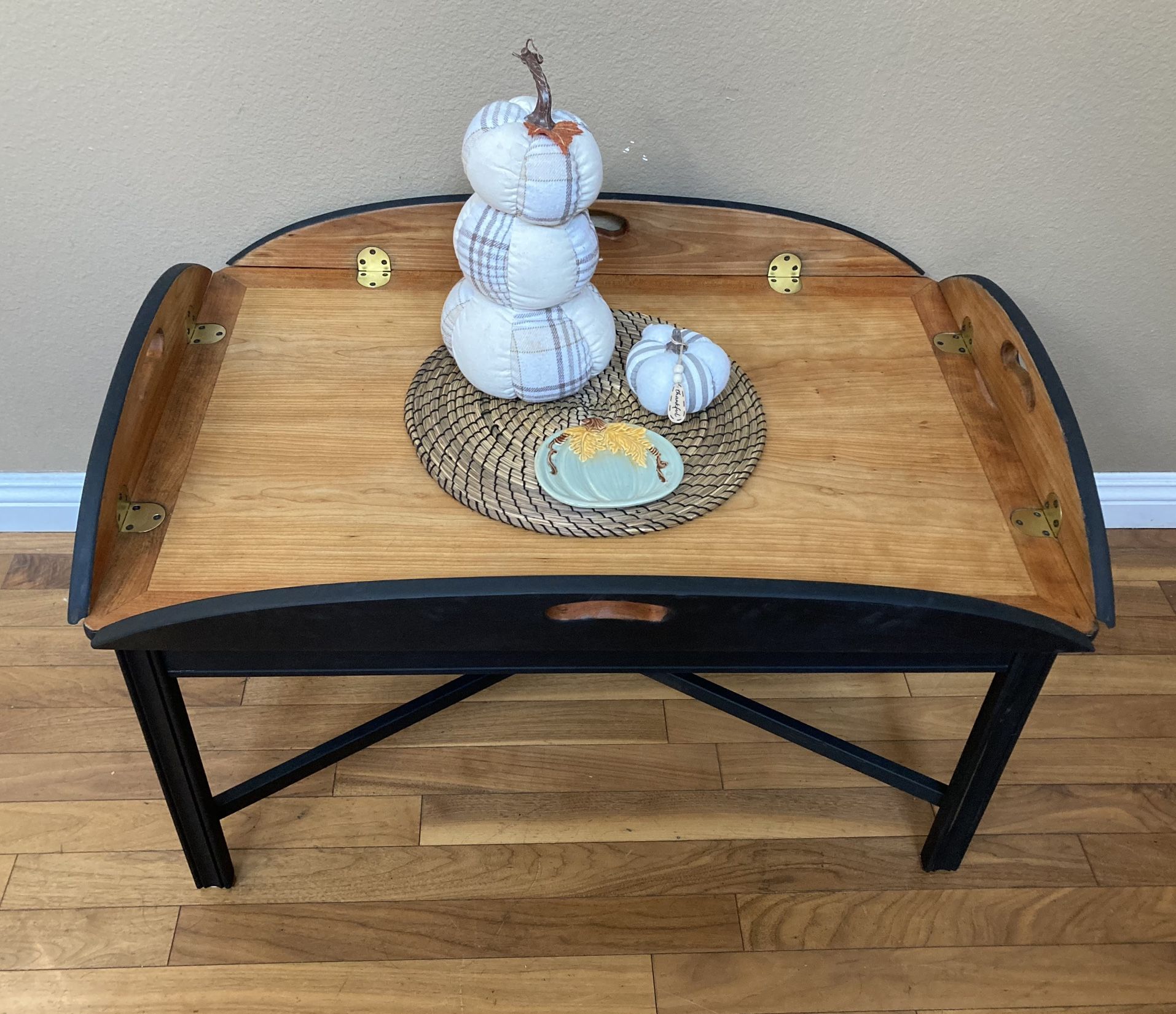 Butler’s Dropleaf Coffee Table