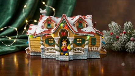 MICKEY MOUSE TT CHRISTMAS HOUSE
