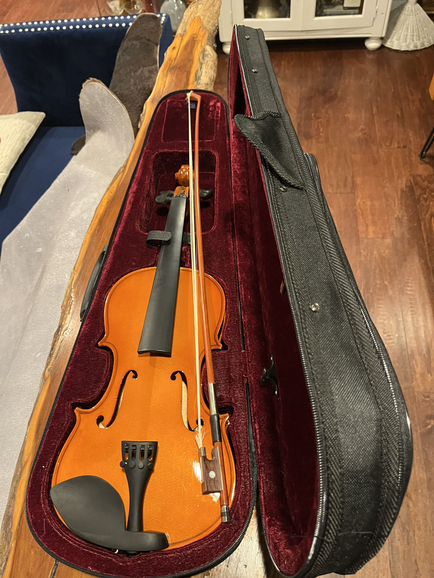 Unbranded Full Size Violin With Case 