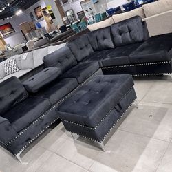 “L” Shape Sectional With Storage Ottoman ‼️ Only $699‼️