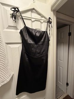 Lulus small black dress