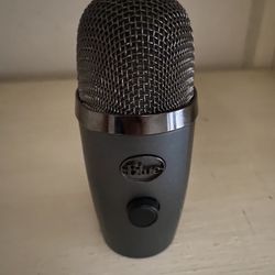 (send offers )Blue Yeti Mic