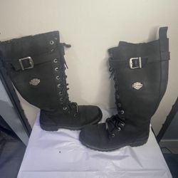 Size 7 1/2  Harley Davidson boots for women hardly used