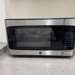 GE microwave
