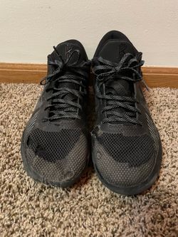 kyrie flytrap size 10