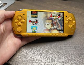 Gold PSP 3000 *Modded* for Sale in Aurora, IL - OfferUp